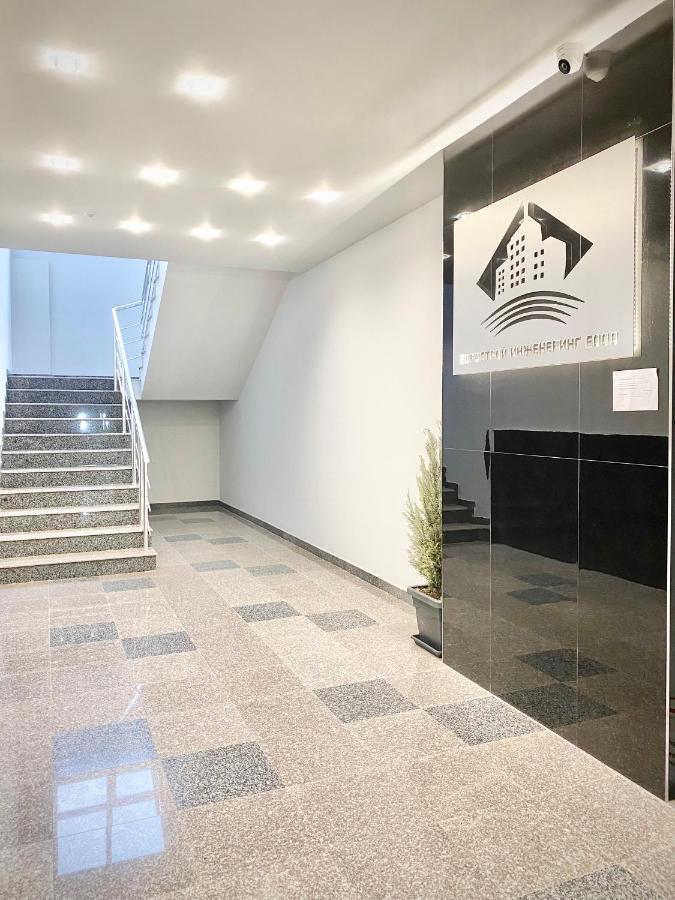 Art Apartment For 4 People Free Parking & Wifi Stara Zagora Esterno foto