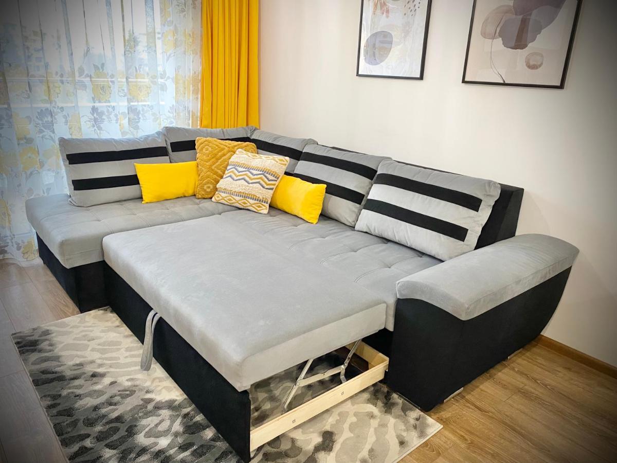 Art Apartment For 4 People Free Parking & Wifi Stara Zagora Esterno foto
